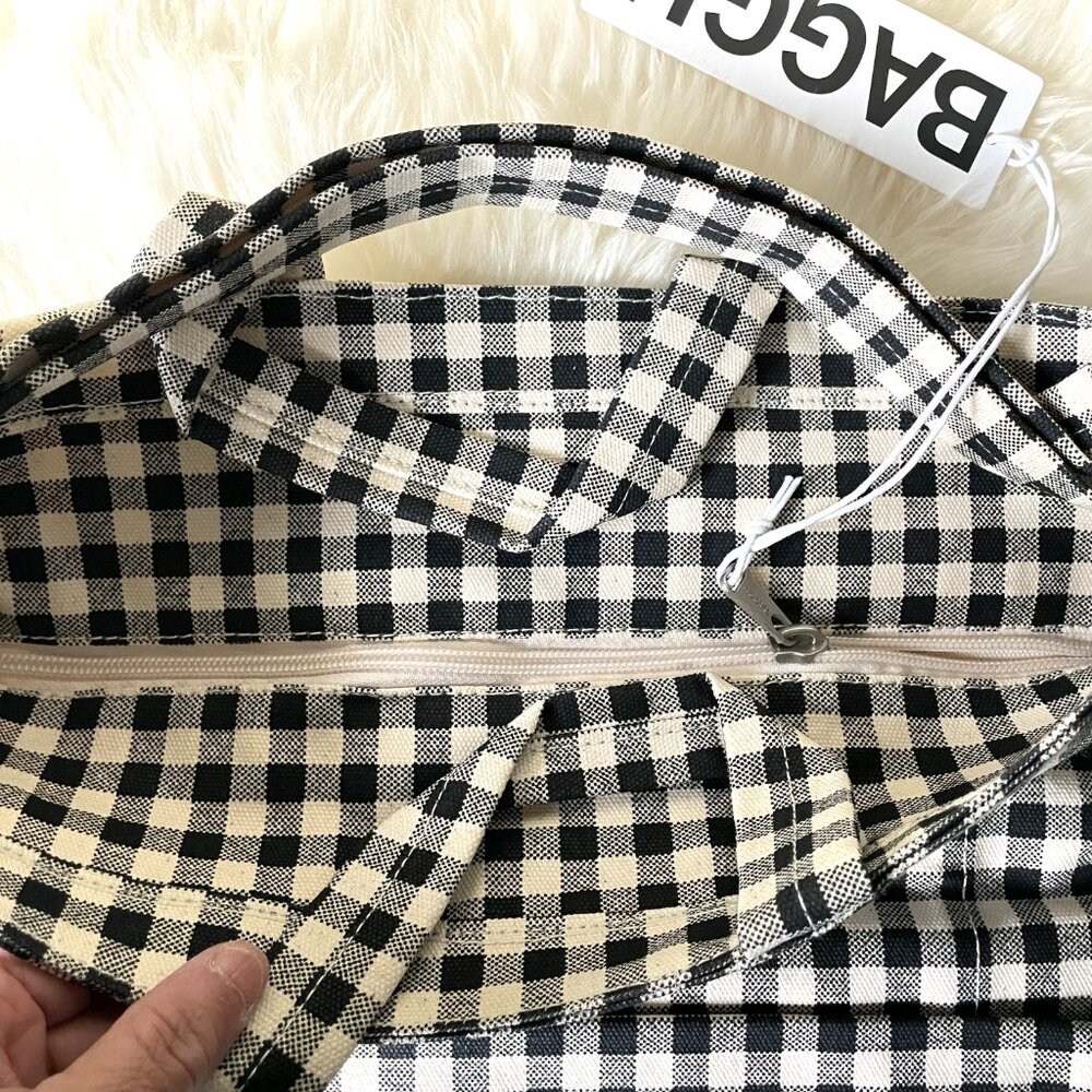 NWT Baggu Horizontal Zip Duck Bag - Black & White Gingham - Picture 5 of 8